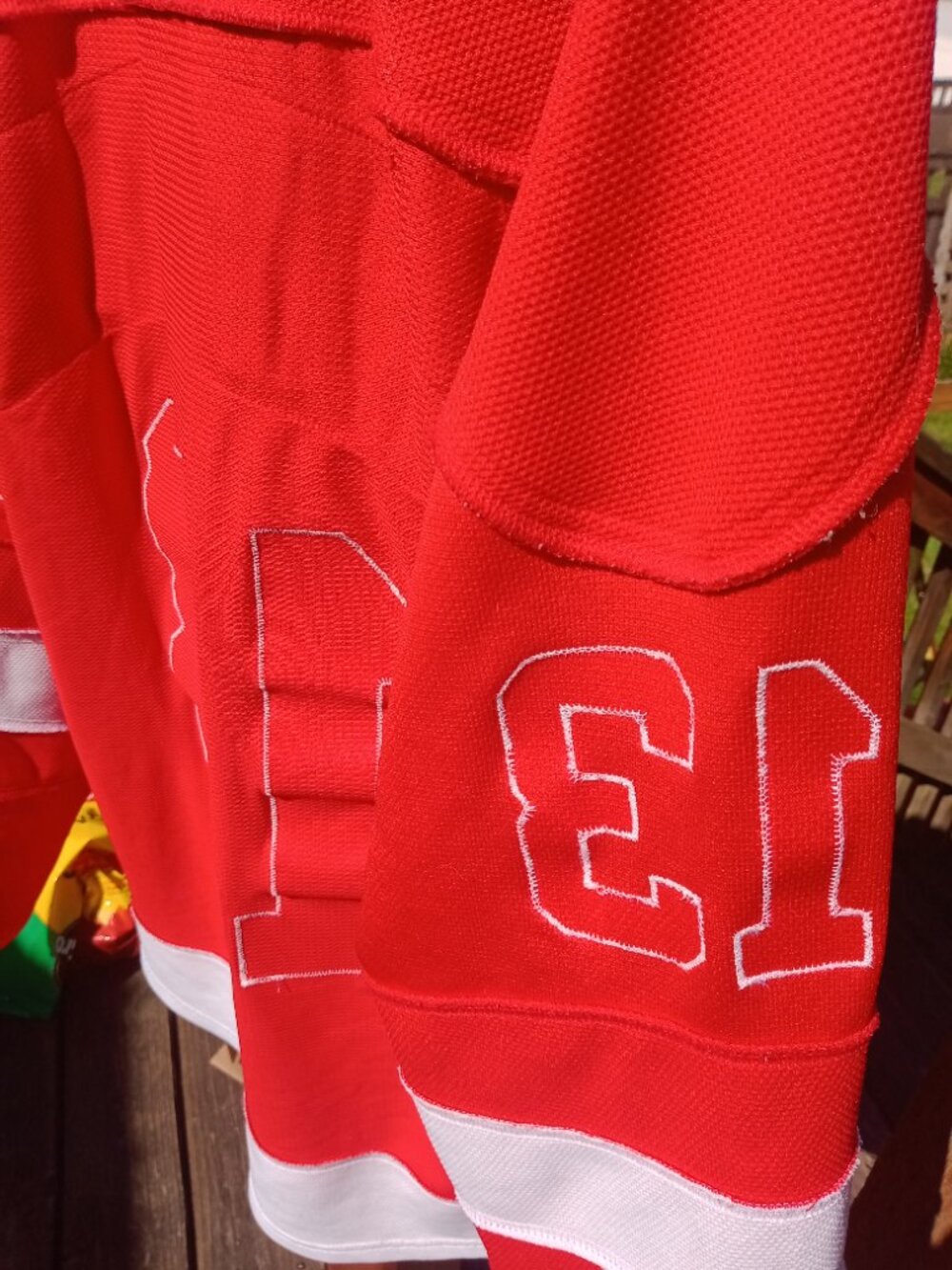 Pavel Datsyuk Reebok Detroit Red Wings NHL hockey jersey - Picture 13 of 15